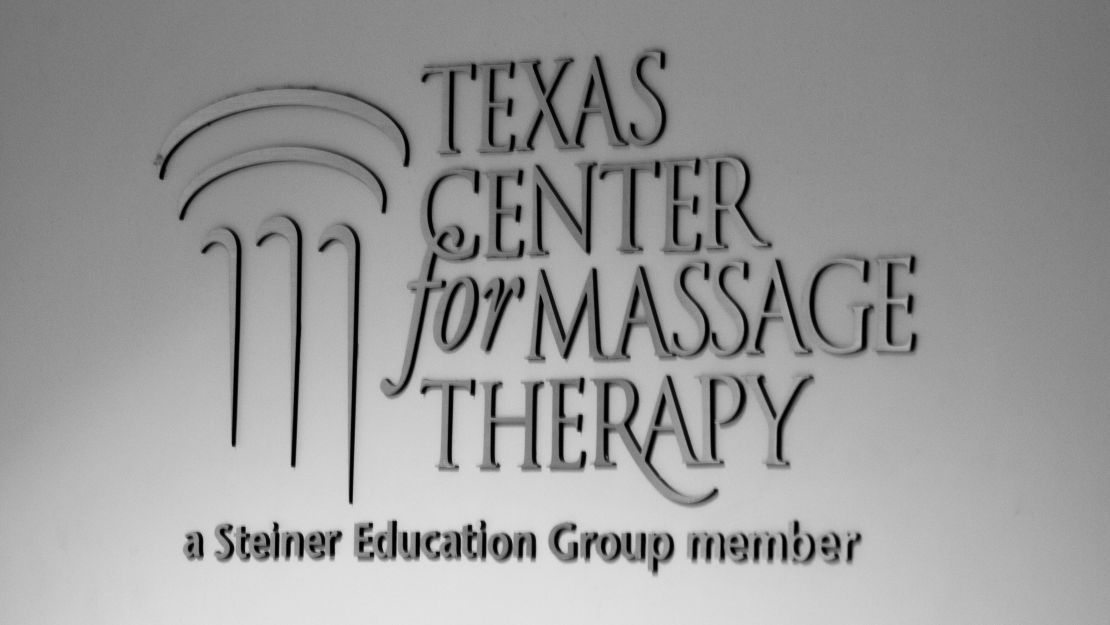 #rockycarterunlimited #rcunlmtd #rockycarterlmt #dallastexas #mobilemassage #inhomemassage #corporate #chairmassage #tablemassage #massagetherapy #massagetherapist #blacklmt #lmt #blackownedbusiness #specialevents #scheduleappointmenttoday #menandwomenwelcomed